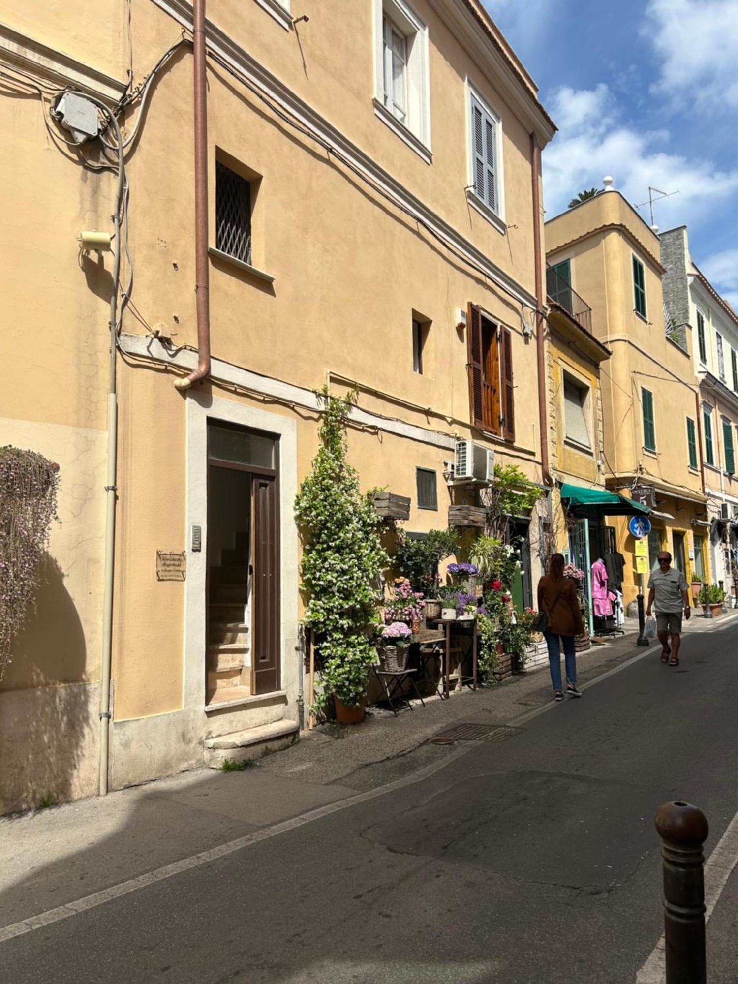 Casa Vacanze Romana 19 Giubileo 2025 Νετούνο Εξωτερικό φωτογραφία
